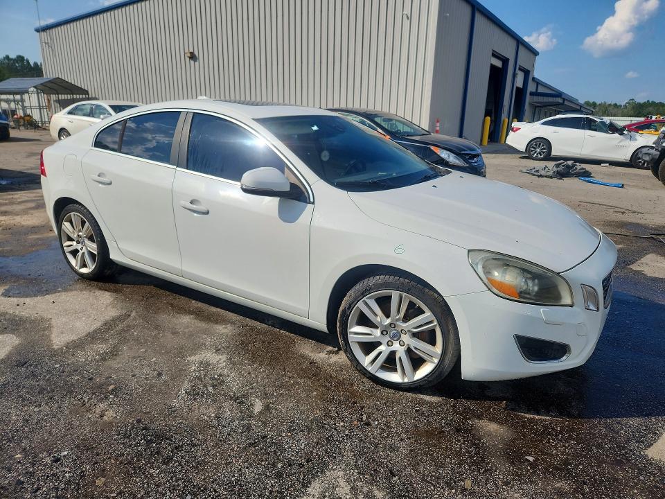 Photo 4 from auction – 2012 VOLVO S60 with VIN YV1902FH3C2042648