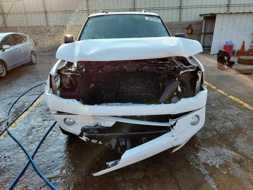 Photo 5 from auction – 2011 FORD EXPEDITION with VIN 1FMJK1J56BEF27038