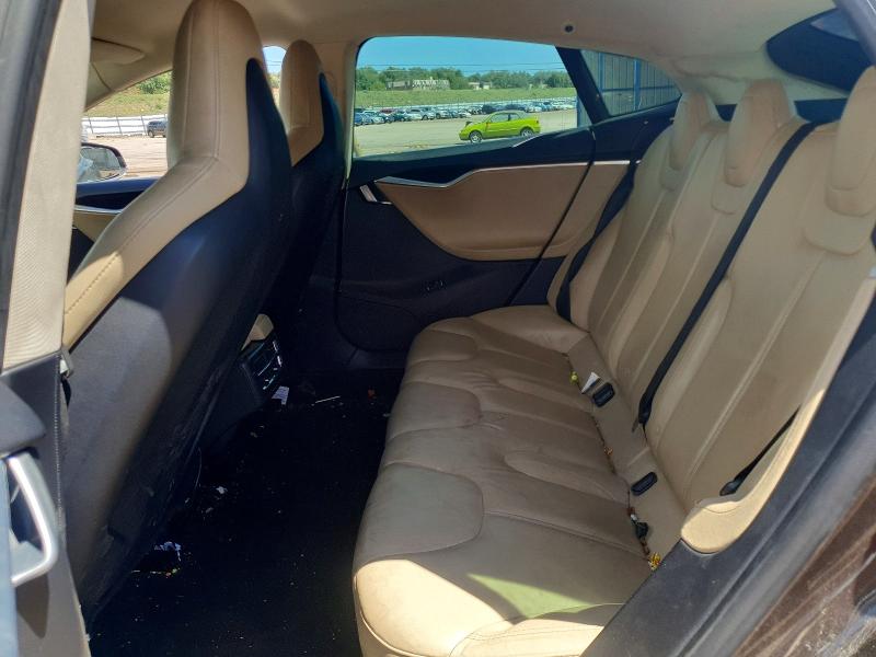 Photo 10 from auction – 2013 TESLA MODEL S with VIN 5YJSA1DNXDFP06823