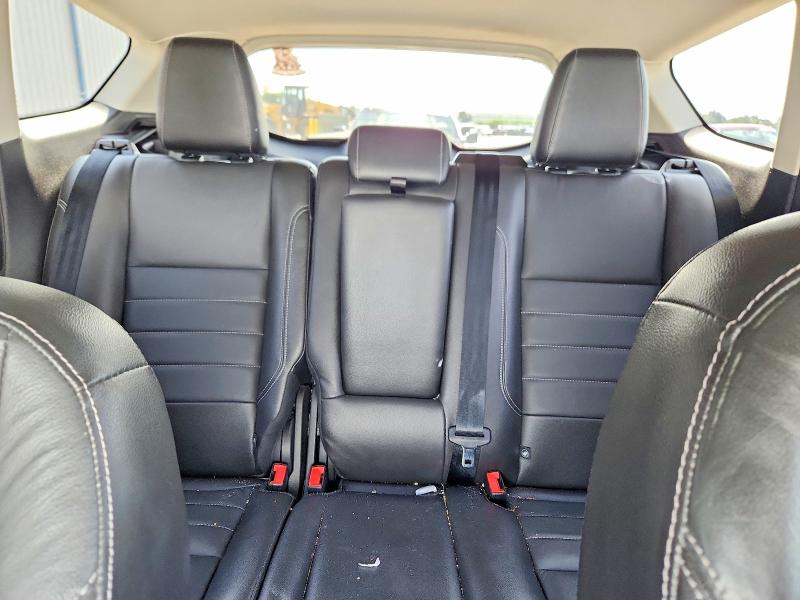 Photo 10 from auction – 2015 FORD ESCAPE with VIN 1FMCU0J97FUB71436