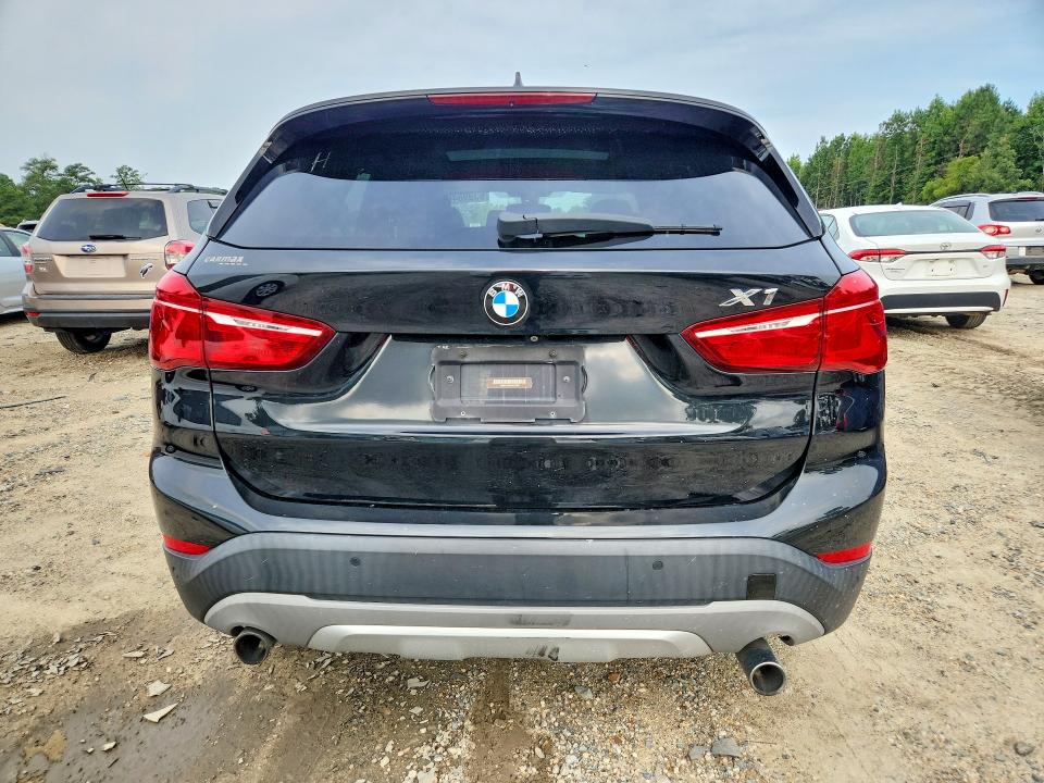 Foto 6 de la subasta – 2016 BMW X1 con VIN WBXHT3Z34G4A47694