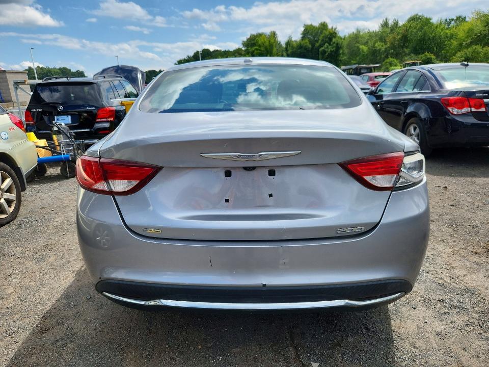Photo 6 from auction – 2015 CHRYSLER 200 with VIN 1C3CCCAB4FN744044