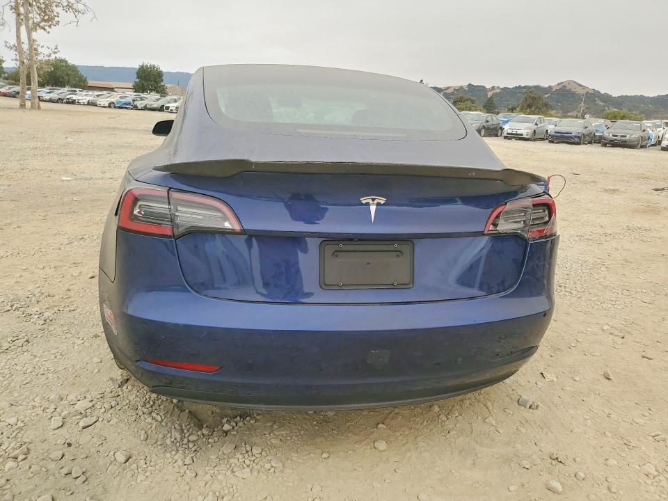 Photo 6 from auction – 2022 TESLA MODEL 3 with VIN 5YJ3E1EA2NF144325