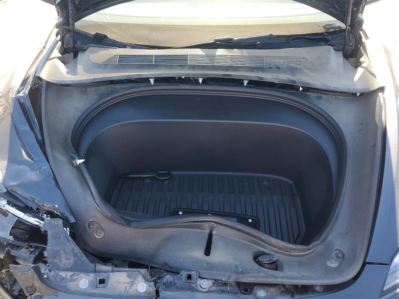 Photo 11 from auction – 2025 TESLA MODEL 3 with VIN 5YJ3E1EA4SF995103