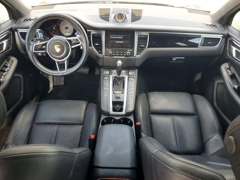 Photo 8 from auction – 2018 PORSCHE MACAN with VIN WP1AB2A5XJLB33335