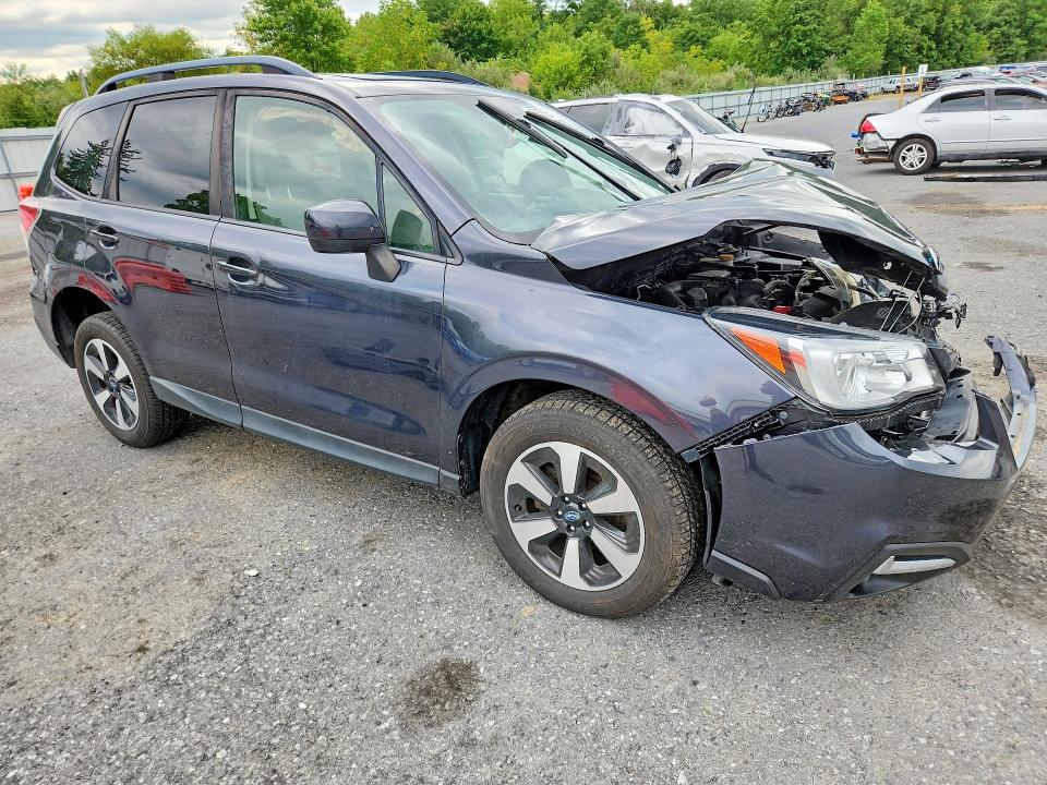 Photo 4 from auction – 2017 SUBARU FORESTER with VIN JF2SJAEC7HH812344