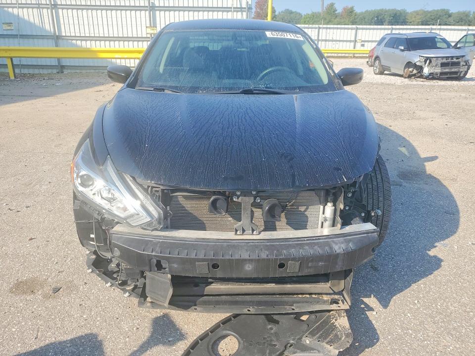 Photo 5 from auction – 2018 NISSAN ALTIMA with VIN 1N4AL3AP8JC166572
