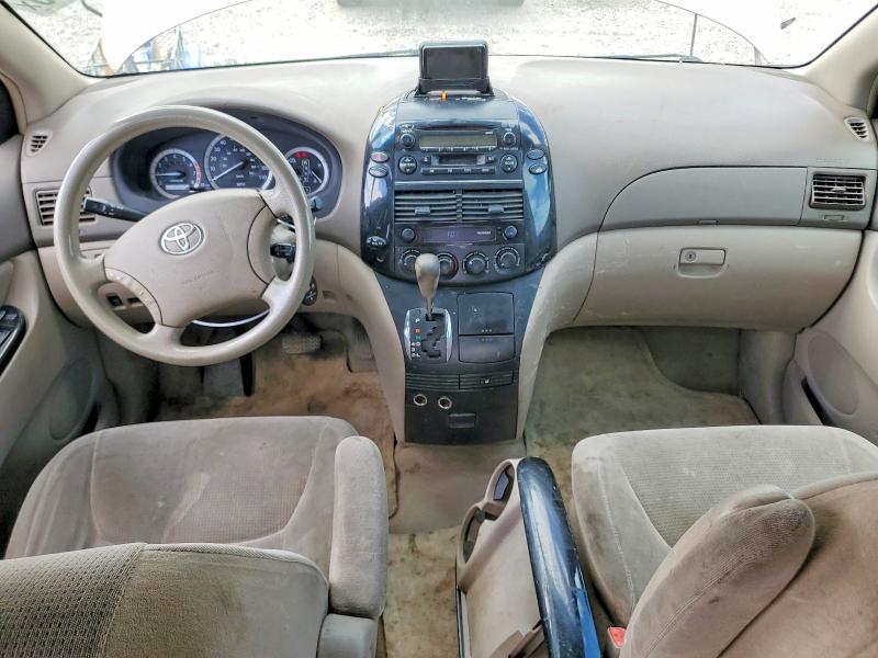 Photo 8 from auction – 2004 TOYOTA SIENNA with VIN 5TDZA23C64S208022