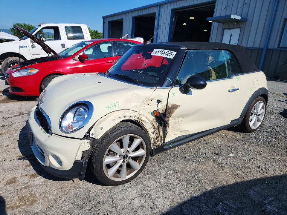 MINI COOPER 2015 with VIN WMWZN3C50FT861605 - Photo from auction