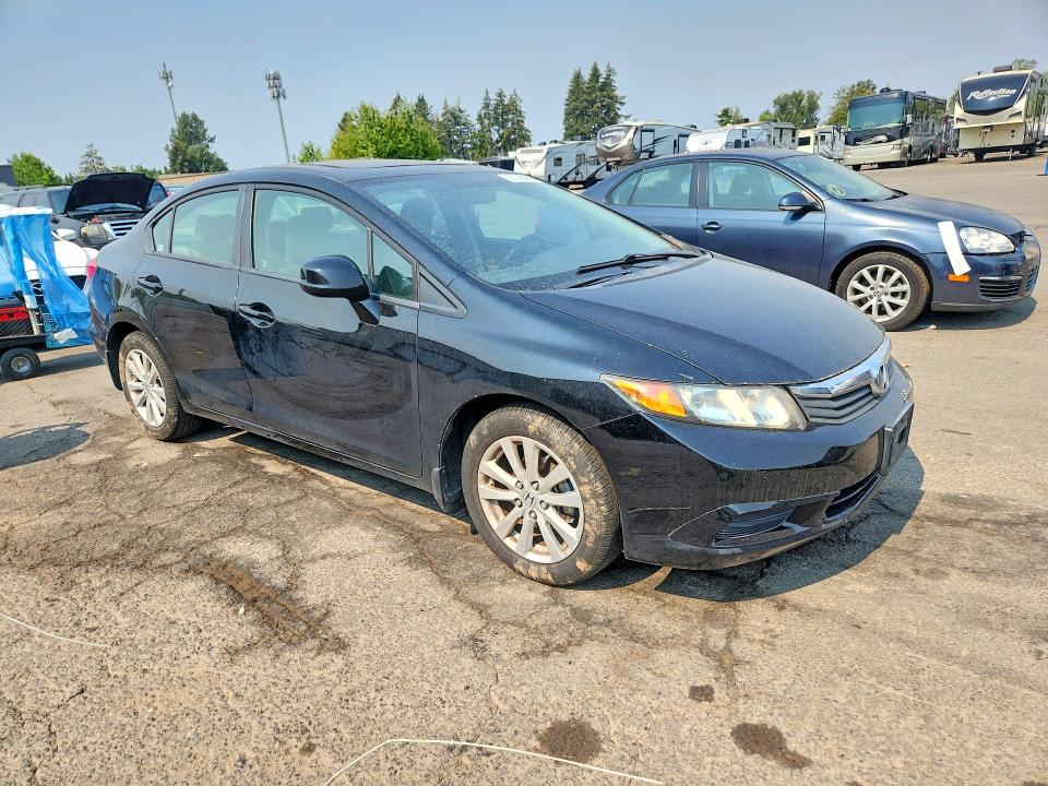 Photo 4 from auction – 2012 HONDA CIVIC with VIN 19XFB2F88CE301513