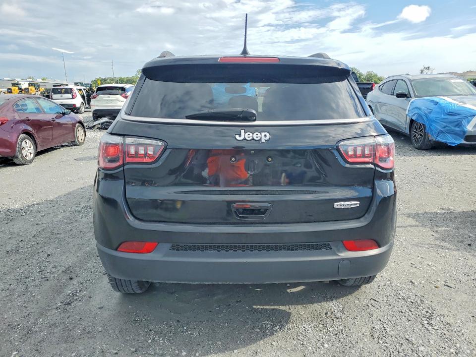Photo 6 from auction – 2019 JEEP COMPASS with VIN 3C4NJCBB8KT851844