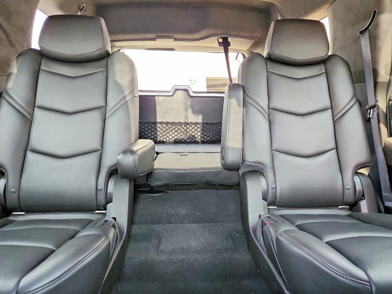Photo 10 from auction – 2018 CADILLAC ESCALADE with VIN 1GYS4DKJ8JR338229