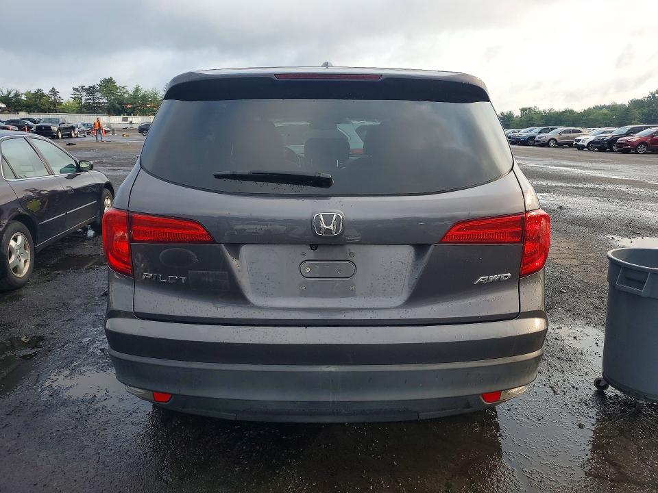 Photo 6 from auction – 2017 HONDA PILOT with VIN 5FNYF6H62HB070755