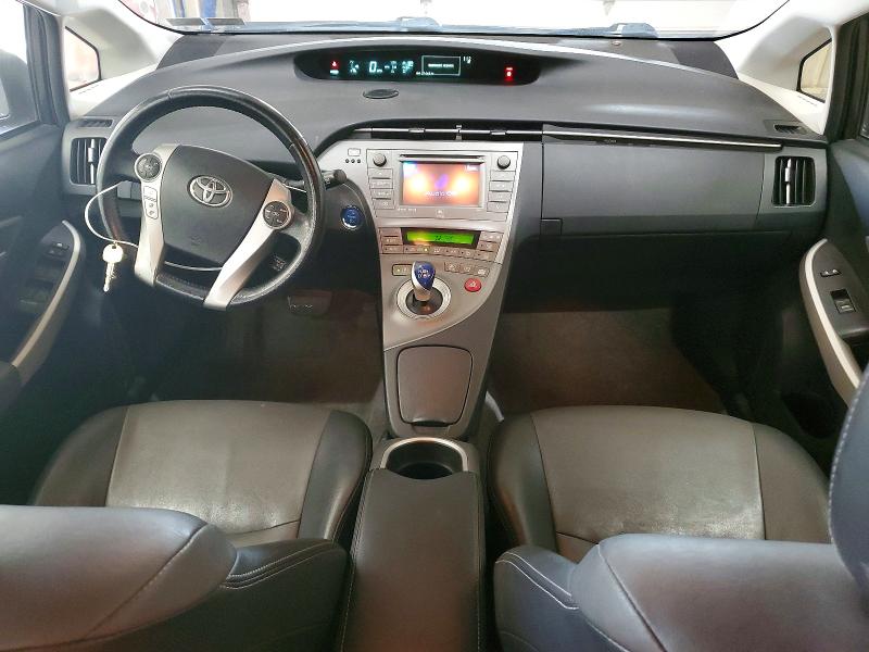 Zdjęcie 8 z aukcji – 2015 TOYOTA PRIUS z VIN JTDKN3DU1F0424014