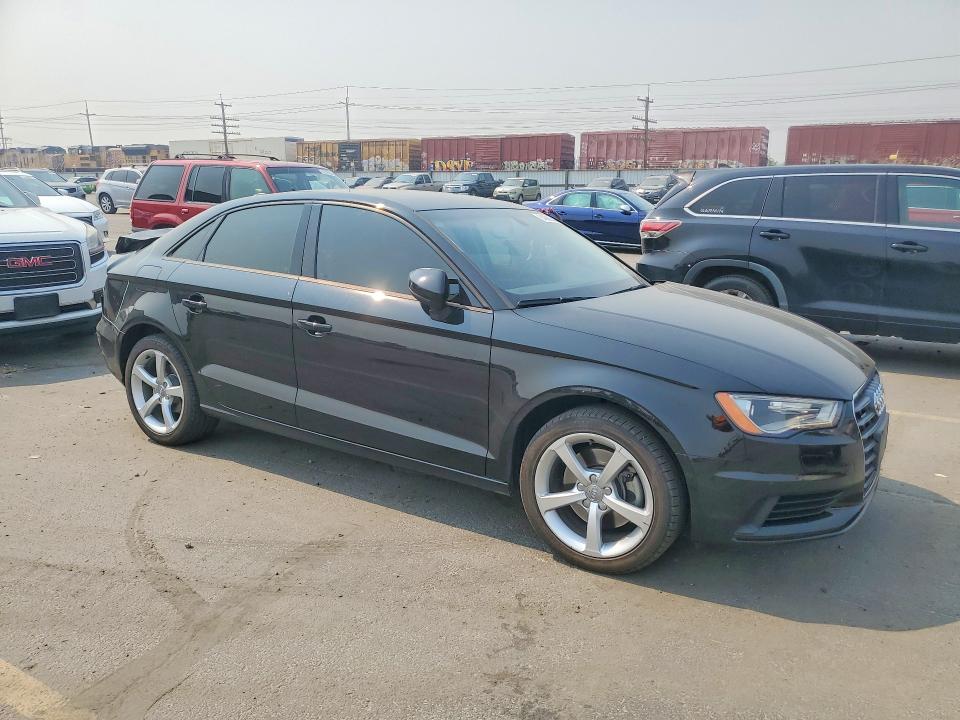 Photo 4 from auction – 2015 AUDI A3 with VIN WAUBFGFF7F1131728