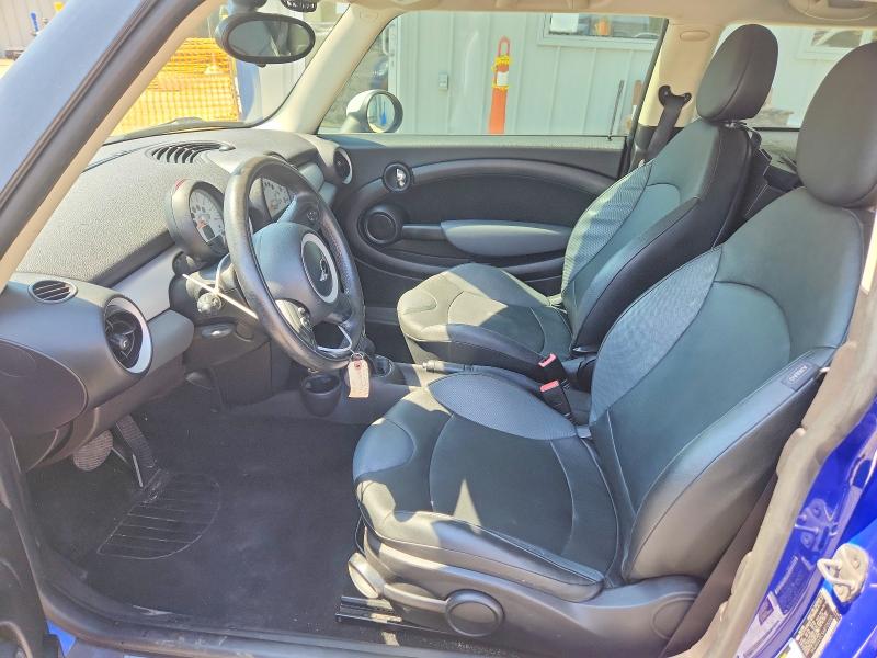 Photo 7 from auction – 2011 MINI COOPER with VIN WMWSU3C56BT252212
