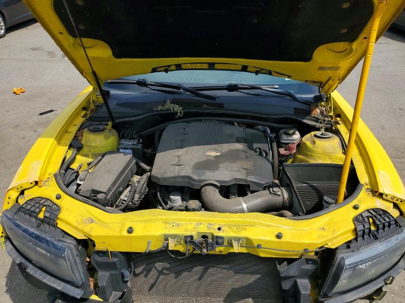Photo 11 from auction – 2015 CHEVROLET CAMARO with VIN 2G1FB1E30F9304661