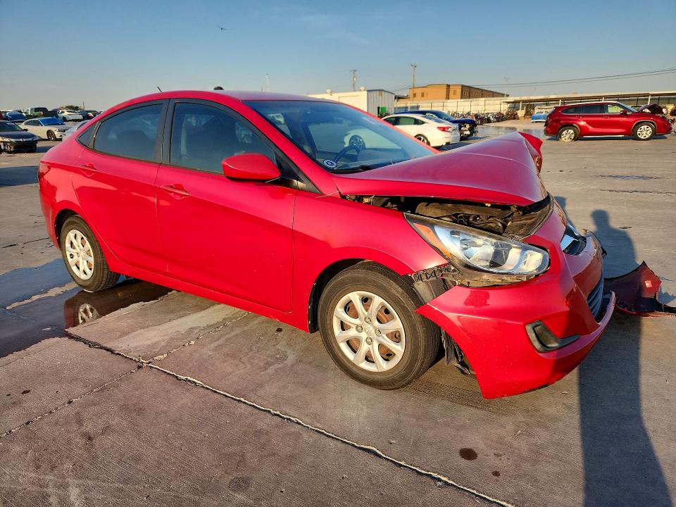 Photo 4 from auction – 2013 HYUNDAI ACCENT with VIN KMHCT4AE3DU526218