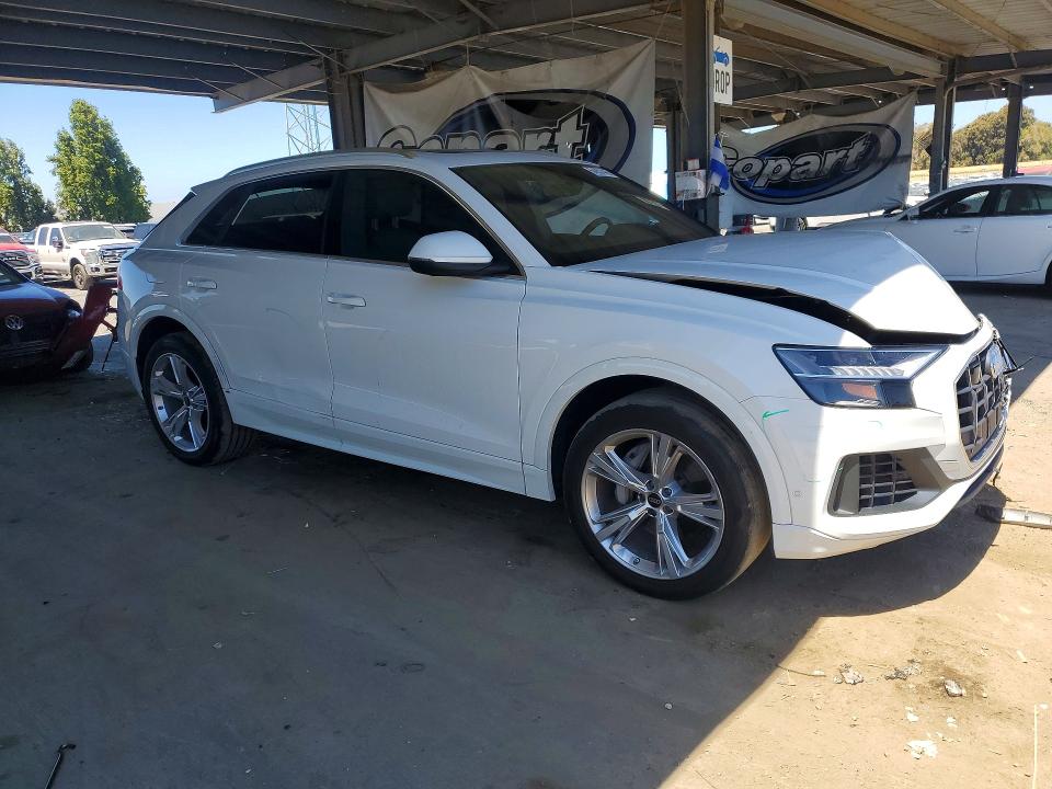 Foto 4 de la subasta – 2023 AUDI Q8 con VIN WA1BVBF10PD030988