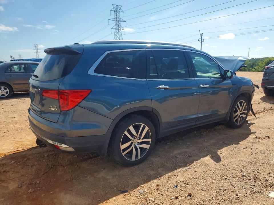 Photo 3 from auction – 2017 HONDA PILOT with VIN 5FNYF6H03HB089634