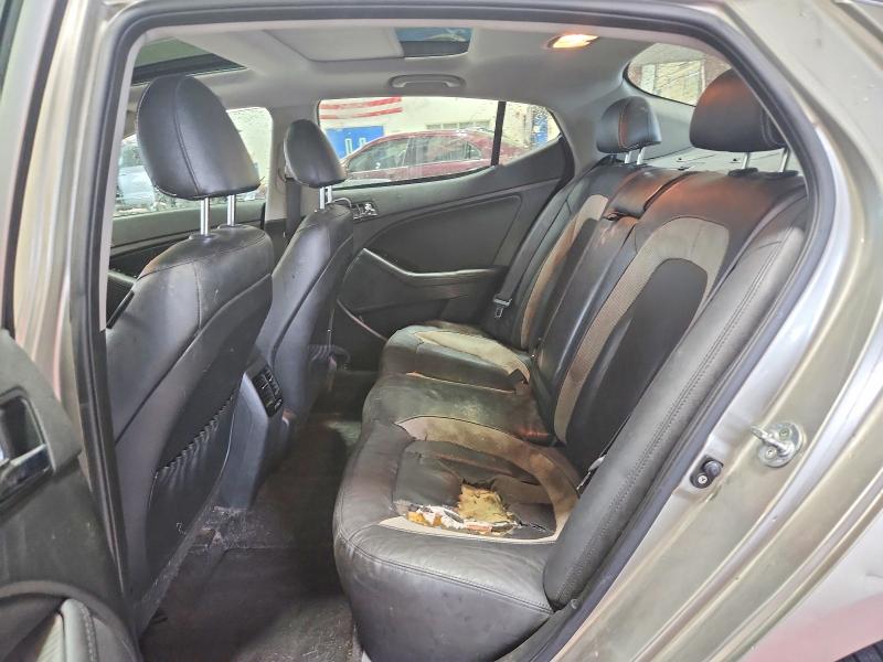 Photo 10 from auction – 2011 KIA OPTIMA with VIN KNAGR4A67B5134036