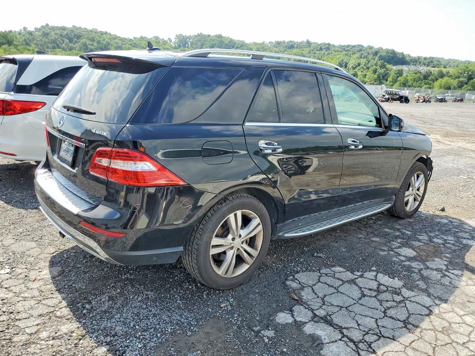 Photo 3 from auction – 2013 MERCEDES-BENZ ML with VIN 4JGDA5HB4DA140680