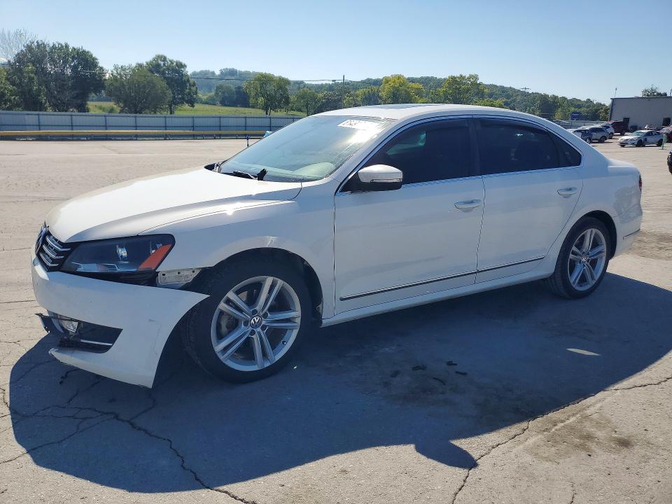 VOLKSWAGEN PASSAT 2013 with VIN 1VWBN7A37DC115093 - Photo from auction