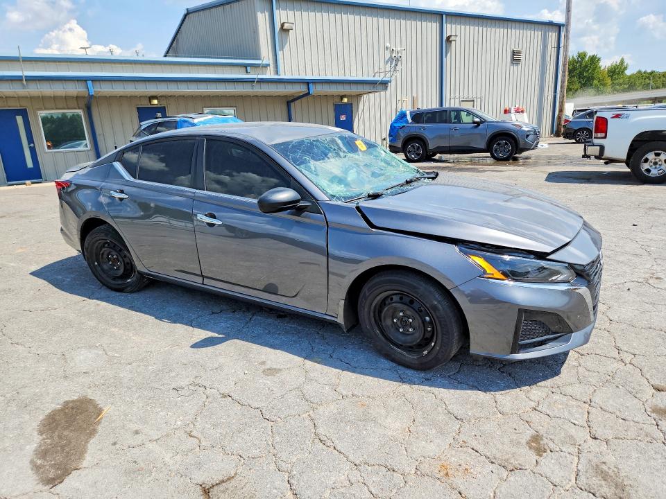Photo 4 from auction – 2024 NISSAN ALTIMA with VIN 1N4BL4BV8RN416657