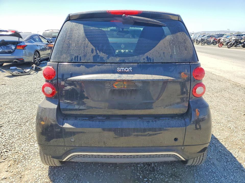 Photo 6 from auction – 2013 SMART FORTWO with VIN WMEEJ3BA5DK616119