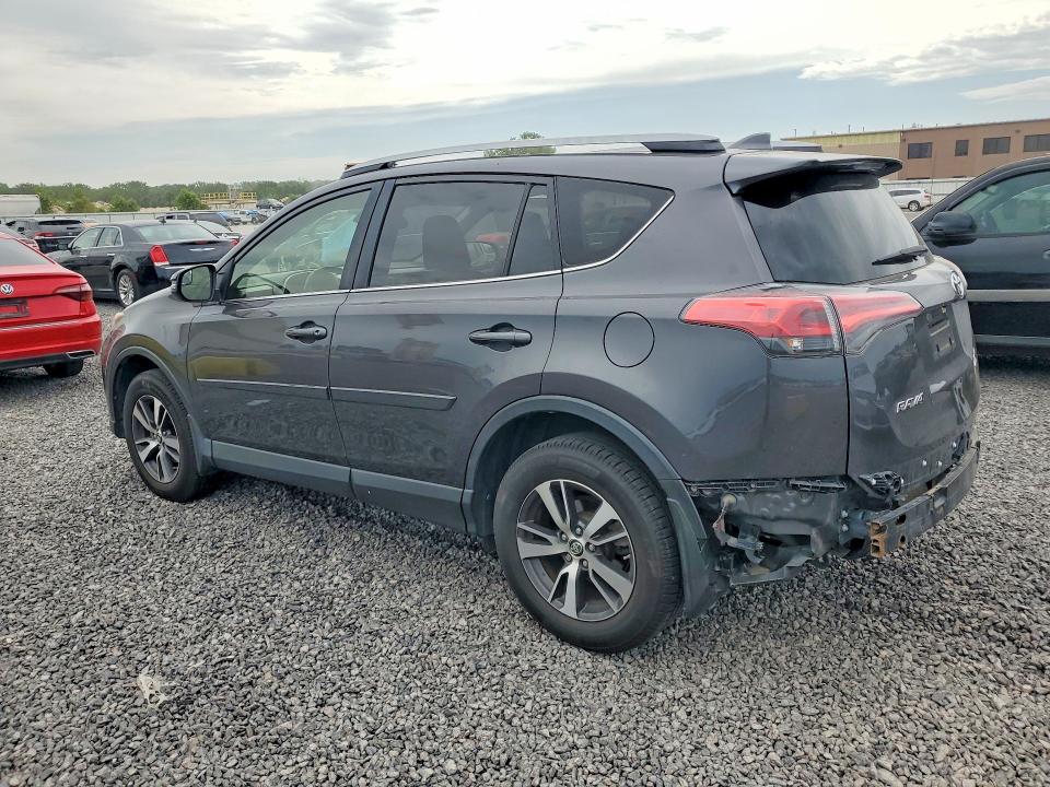 Photo 2 from auction – 2017 TOYOTA RAV4 with VIN JTMRFREV3HJ117723