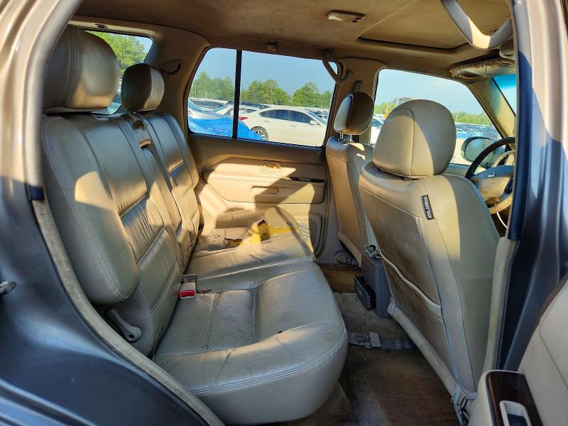 Photo 11 from auction – 2002 NISSAN PATHFINDER with VIN JN8DR09X52W663138