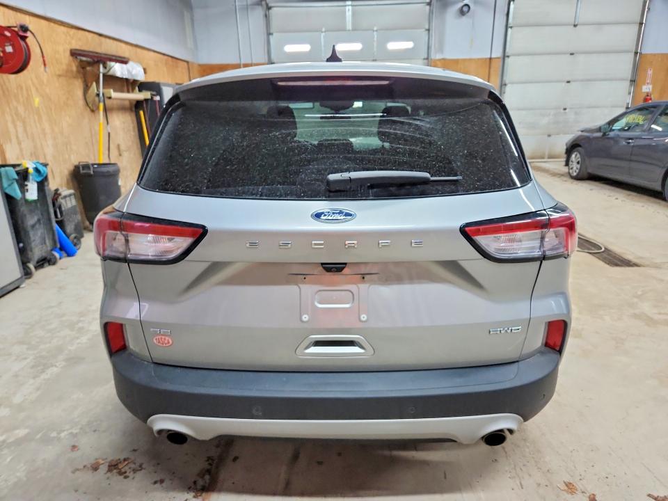 Photo 6 from auction – 2021 FORD ESCAPE with VIN 1FMCU9G62MUA39800