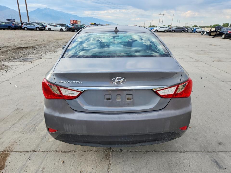 Photo 6 from auction – 2014 HYUNDAI SONATA with VIN 5NPEB4AC6EH832887