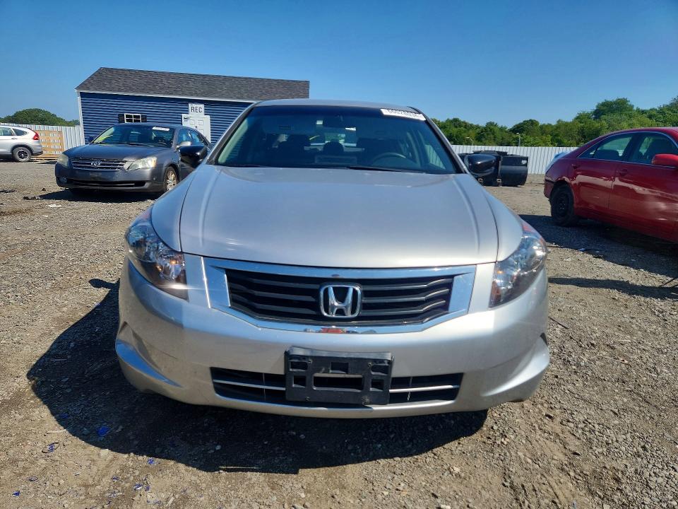 Снимка 5 от търг – 2008 HONDA ACCORD с VIN 1HGCP26318A135209