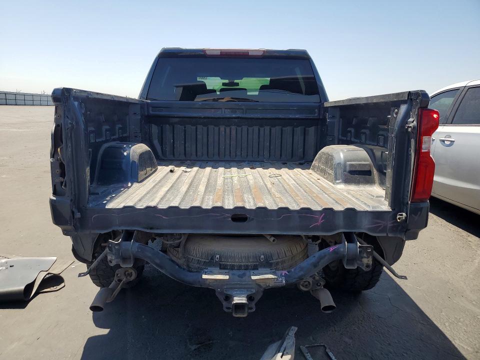 Photo 6 from auction – 2019 CHEVROLET SILVERADO with VIN 3GCUYBEF8KG295477