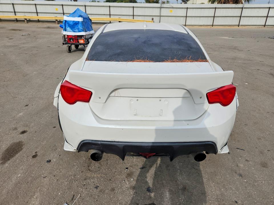 Photo 6 from auction – 2015 SCION FR-S with VIN JF1ZNAA15F8700523