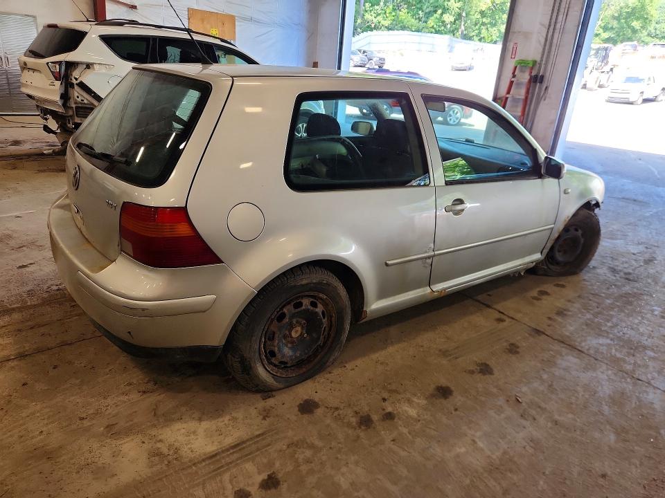 Photo 3 from auction – 2002 VOLKSWAGEN GTI with VIN 9BWDE61J624036127
