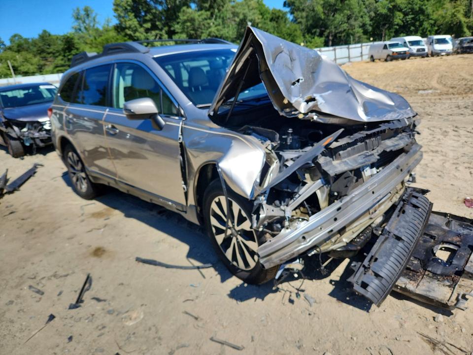 Photo 4 from auction – 2015 SUBARU OUTBACK with VIN 4S4BSALC3F3258210