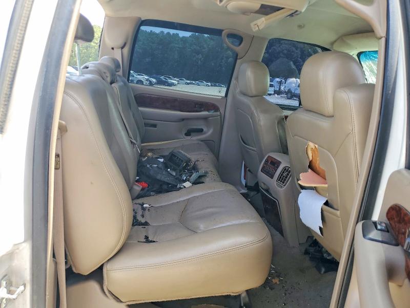 Photo 10 from auction – 2006 CHEVROLET SILVERADO with VIN 1GCHC23276F121763
