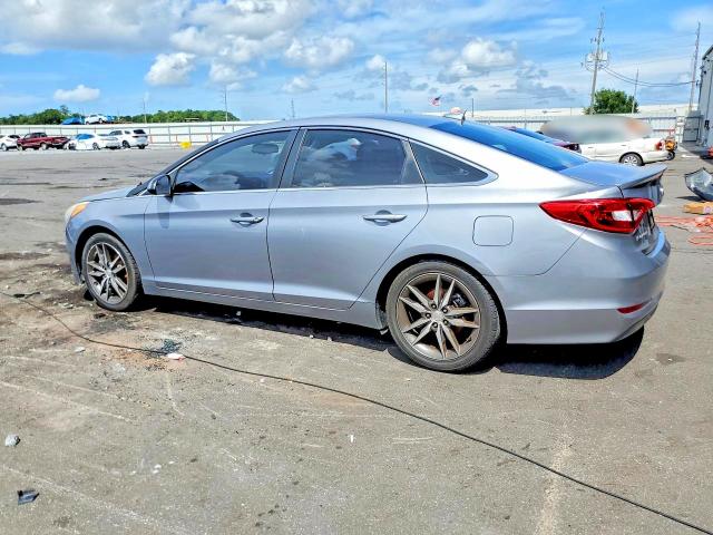 Photo 2 from auction – 2015 HYUNDAI SONATA with VIN 5NPE24AF3FH213207