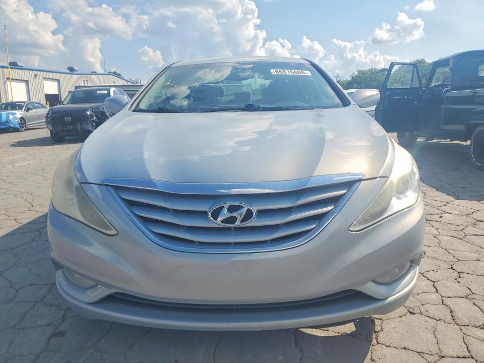 Photo 5 from auction – 2013 HYUNDAI SONATA with VIN 5NPEB4AC2DH705620