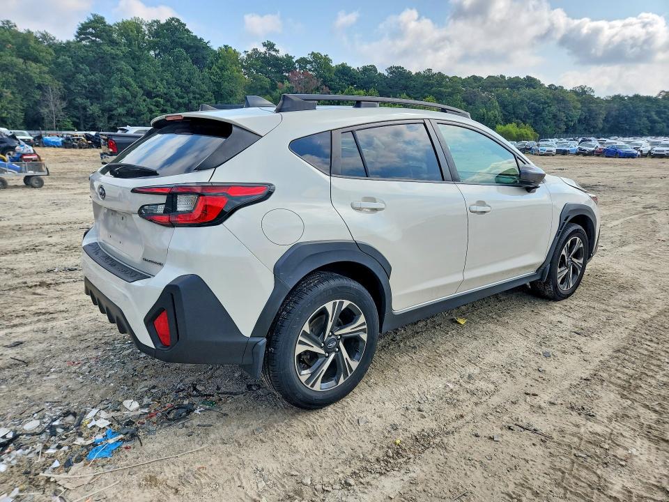 Photo 3 from auction – 2024 SUBARU CROSSTREK with VIN JF2GUADC6R8206615