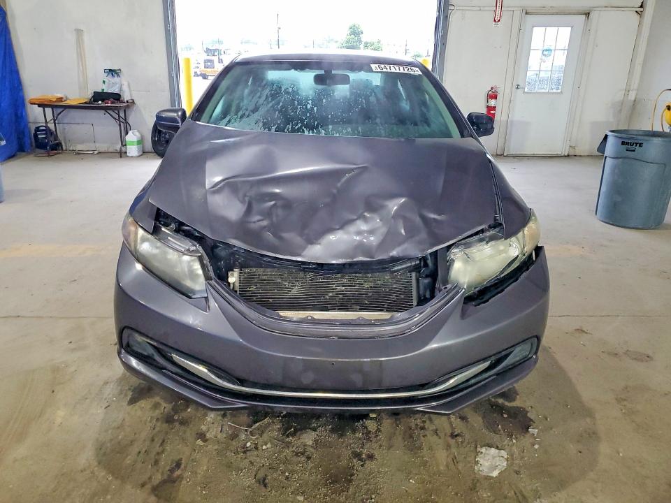 Photo 5 from auction – 2015 HONDA CIVIC with VIN 19XFB2F51FE060517