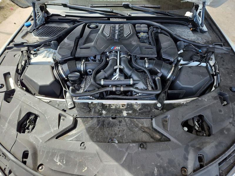 Снимка 11 от търг – 2024 BMW M8 с VIN WBSDZ0C06RCR68949
