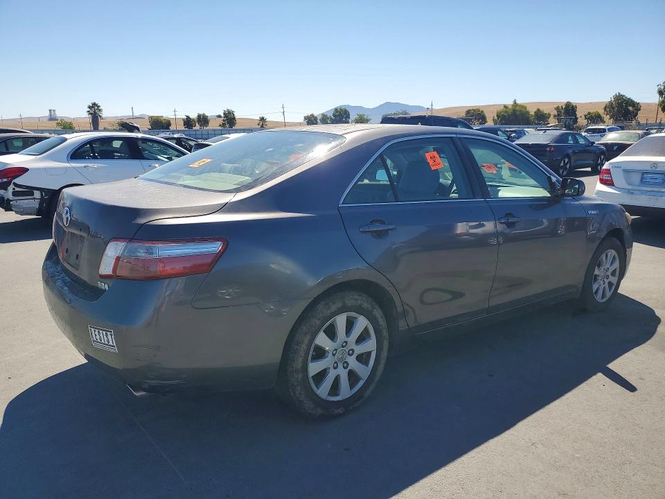 Photo 3 from auction – 2007 TOYOTA CAMRY with VIN JTNBB46K773002545