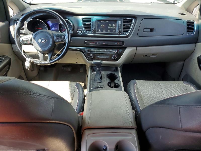 Photo 8 from auction – 2017 KIA SEDONA with VIN KNDMB5C19H6246762