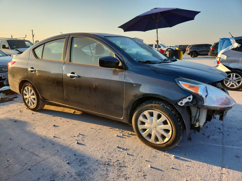Photo 4 from auction – 2016 NISSAN VERSA with VIN 3N1CN7AP7GL819672