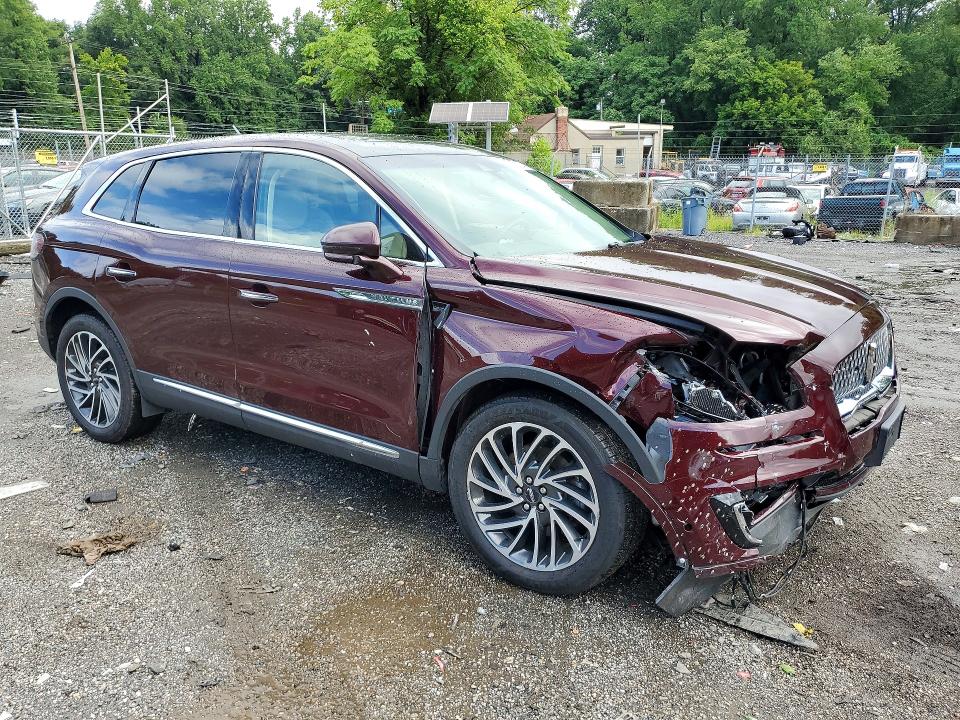 Photo 4 from auction – 2020 LINCOLN NAUTILUS with VIN 2LMPJ8K99LBL27988