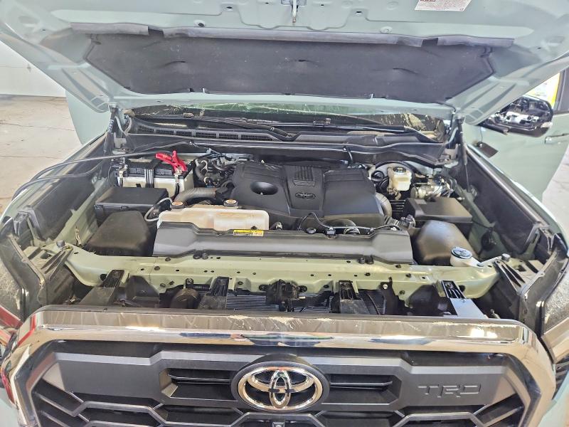 Photo 11 from auction – 2025 TOYOTA TUNDRA with VIN 5TFLA5DB2SX259019