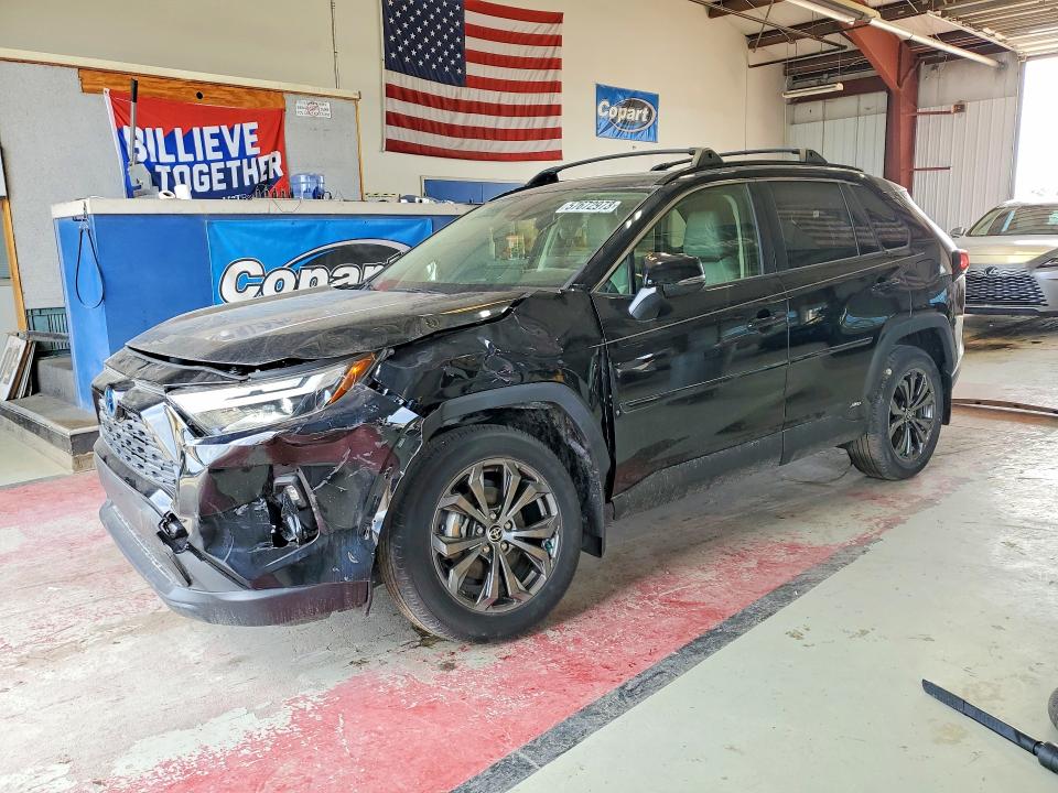 Photo 1 from auction – 2022 TOYOTA RAV4 with VIN JTMB6RFV6ND078099
